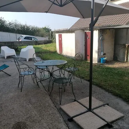 Maison De Villegiature A Sur Holiday home *